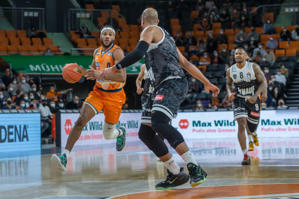 加顽强的斗 加顽强的斗