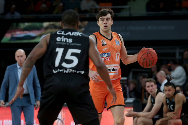 如何在高压 如何在高压