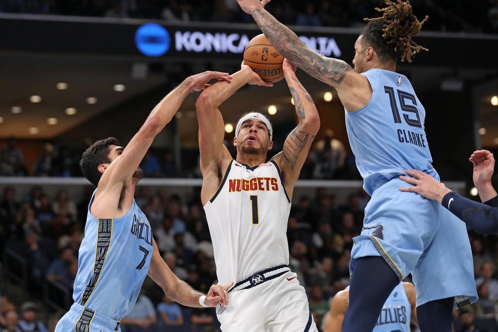 继续扩写一 继续扩写一