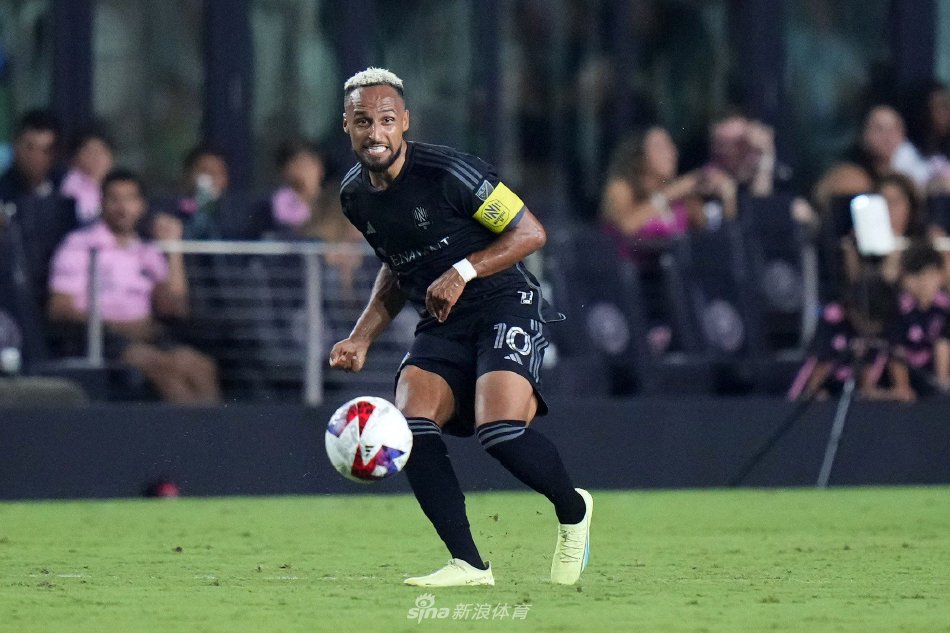 毕巴凭借顽 毕巴凭借顽