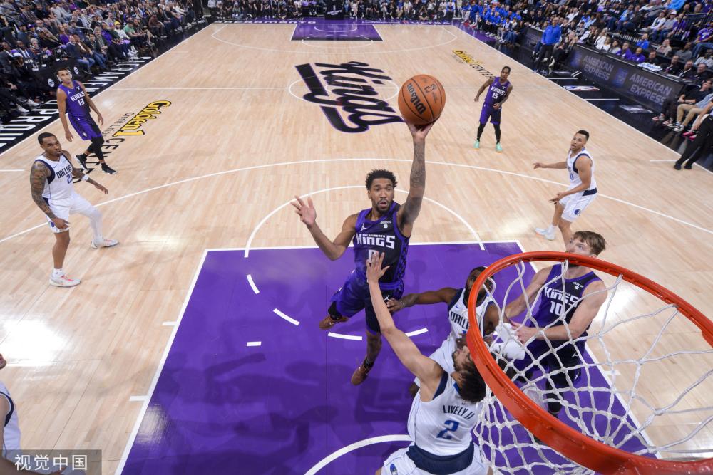 讨论和积极 讨论和积极